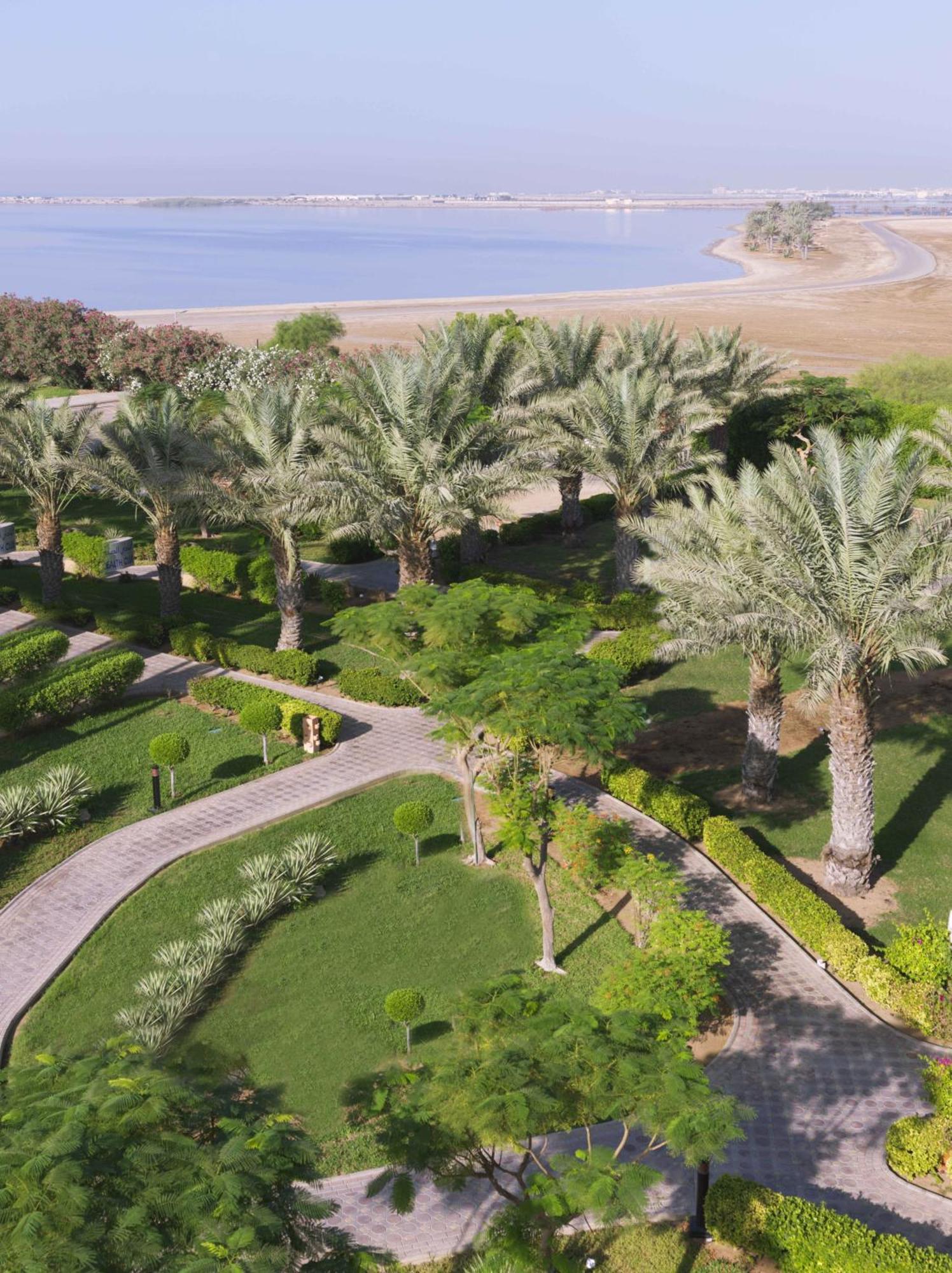 Radisson Blu Hotel, Yanbu Buitenkant foto