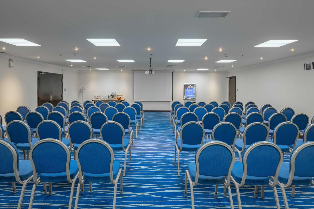 Radisson Blu Hotel, Yanbu Buitenkant foto